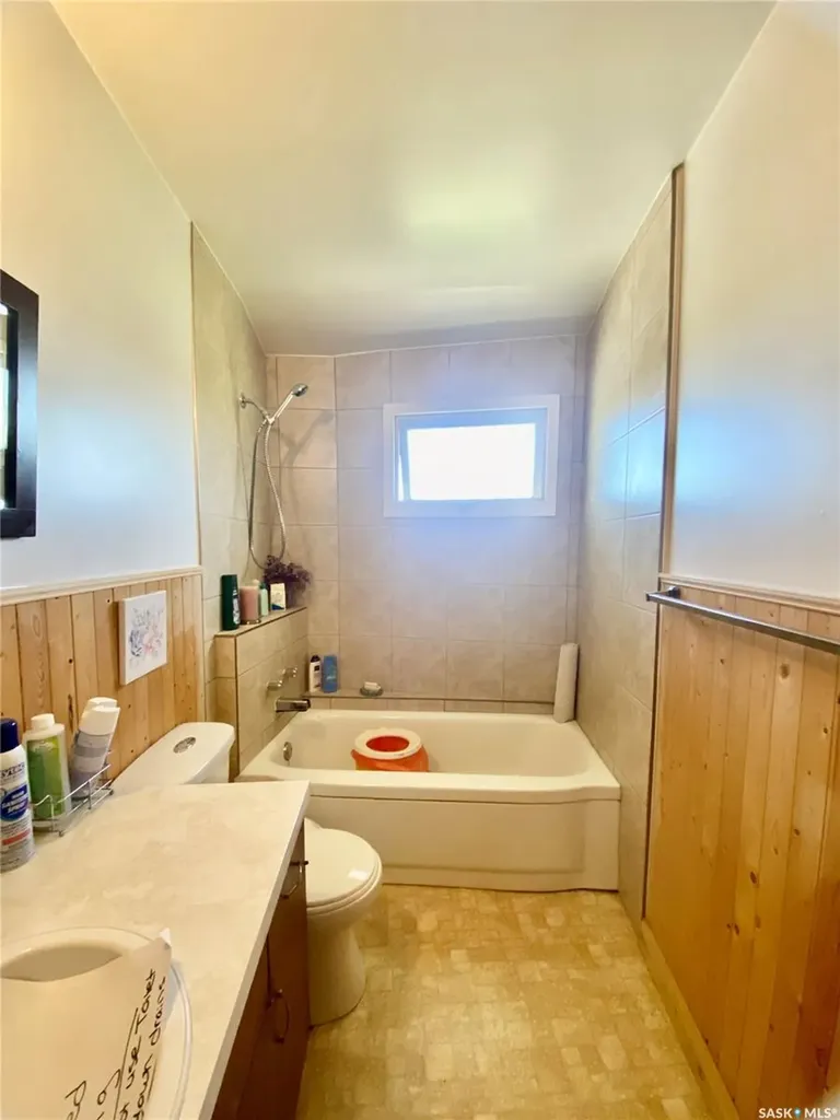 244 Parkview Road Marquis Rm No. 191 SK S0H 2X0