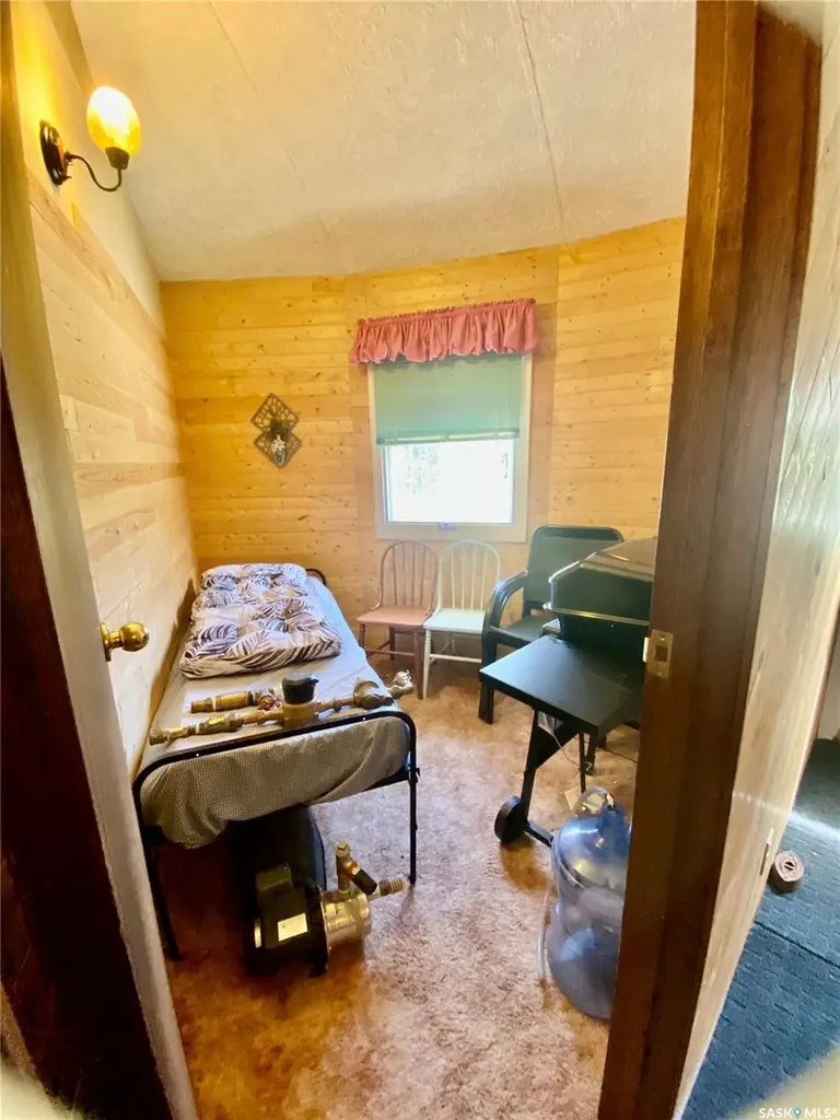 244 Parkview Road Marquis Rm No. 191 SK S0H 2X0