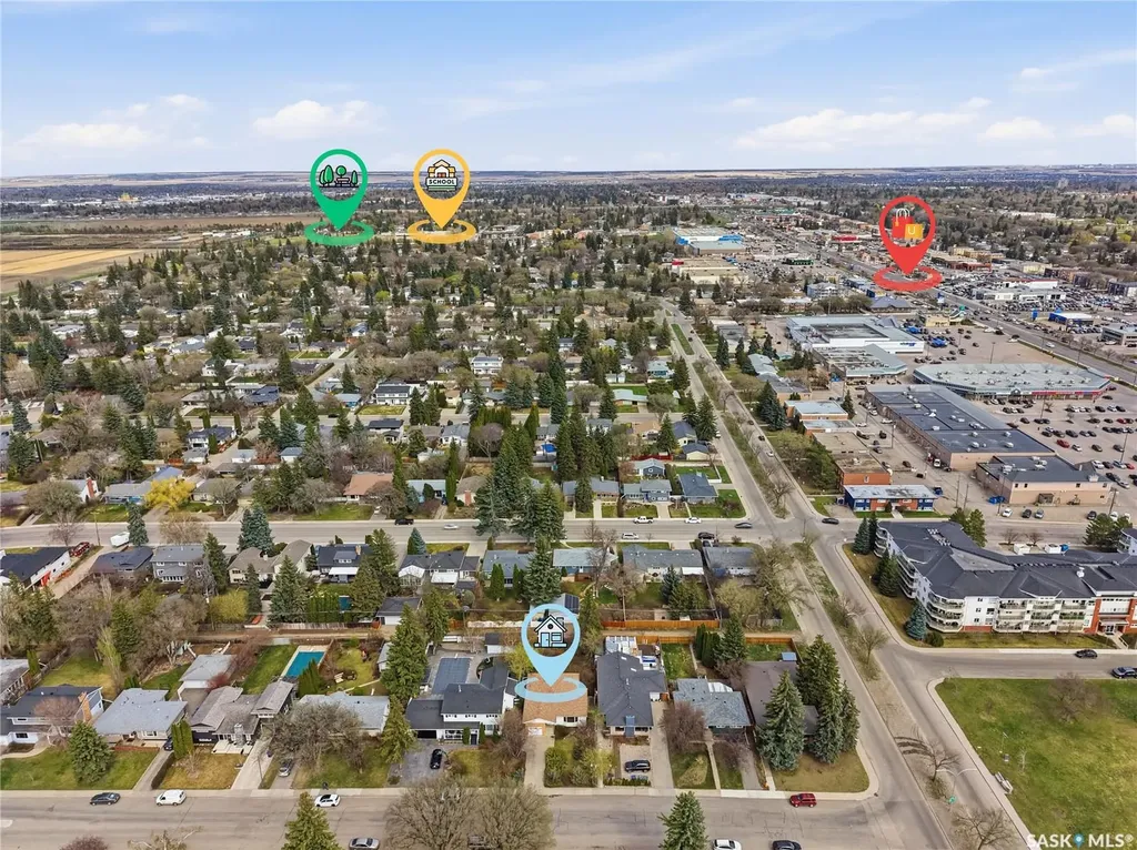 517 Copland Crescent Saskatoon SK S7H 2Z4