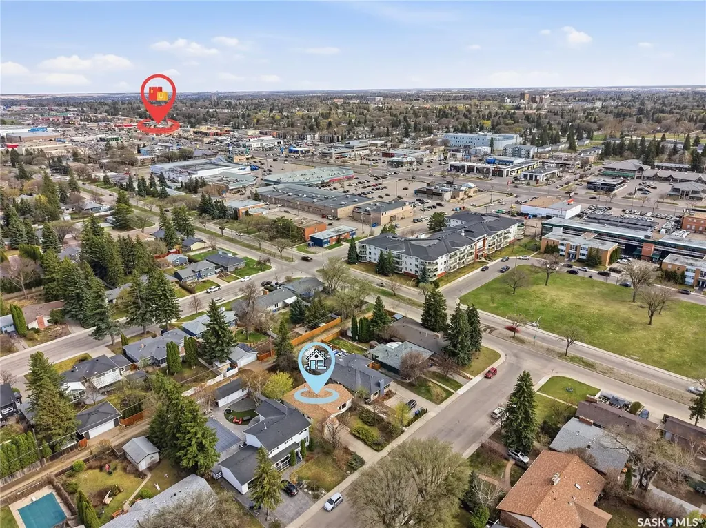 517 Copland Crescent Saskatoon SK S7H 2Z4