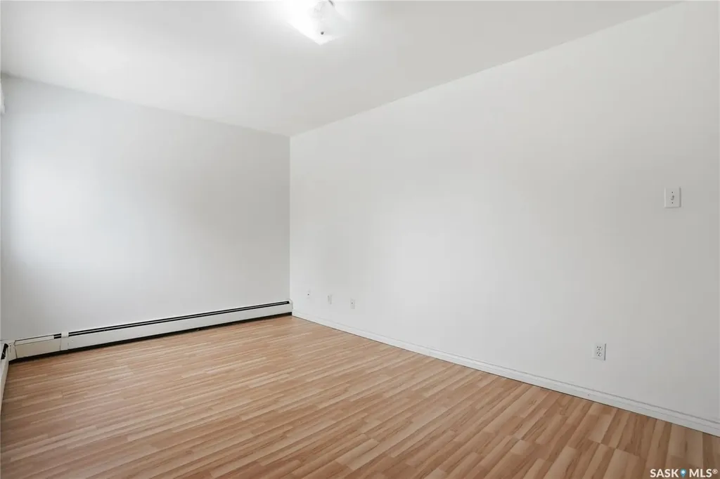 431 4th Avenue N Saskatoon SK S7K 2M4