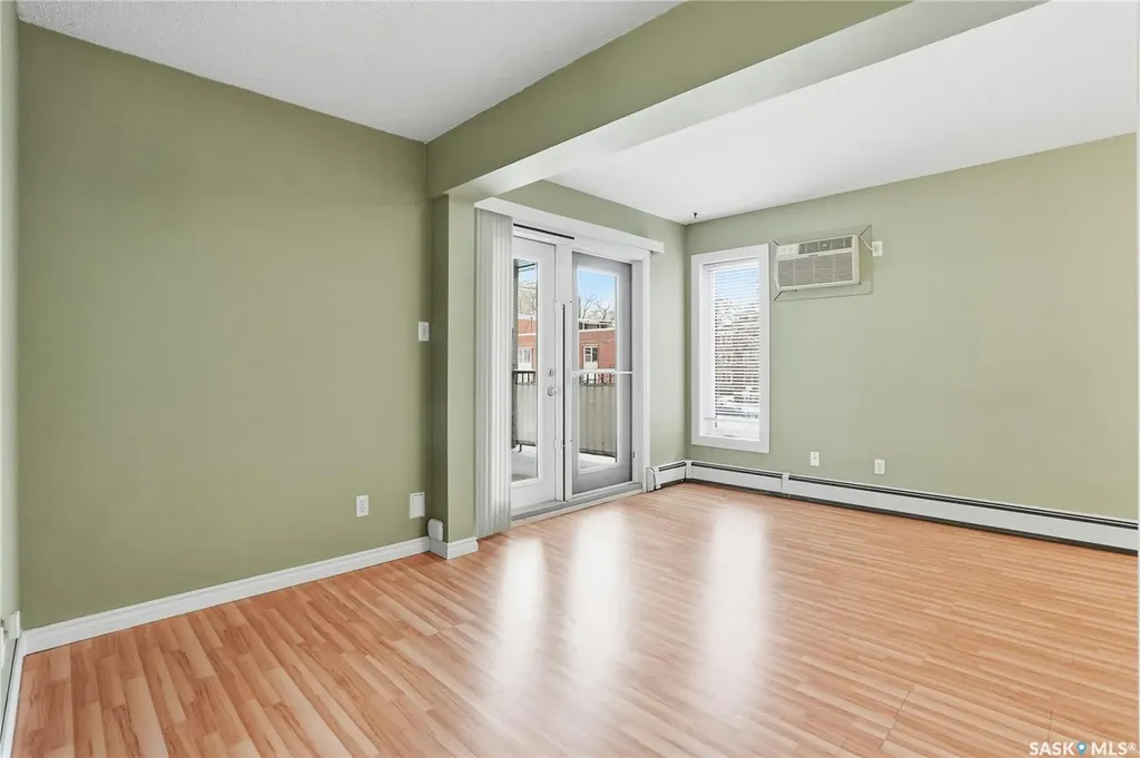 431 4th Avenue N Saskatoon SK S7K 2M4