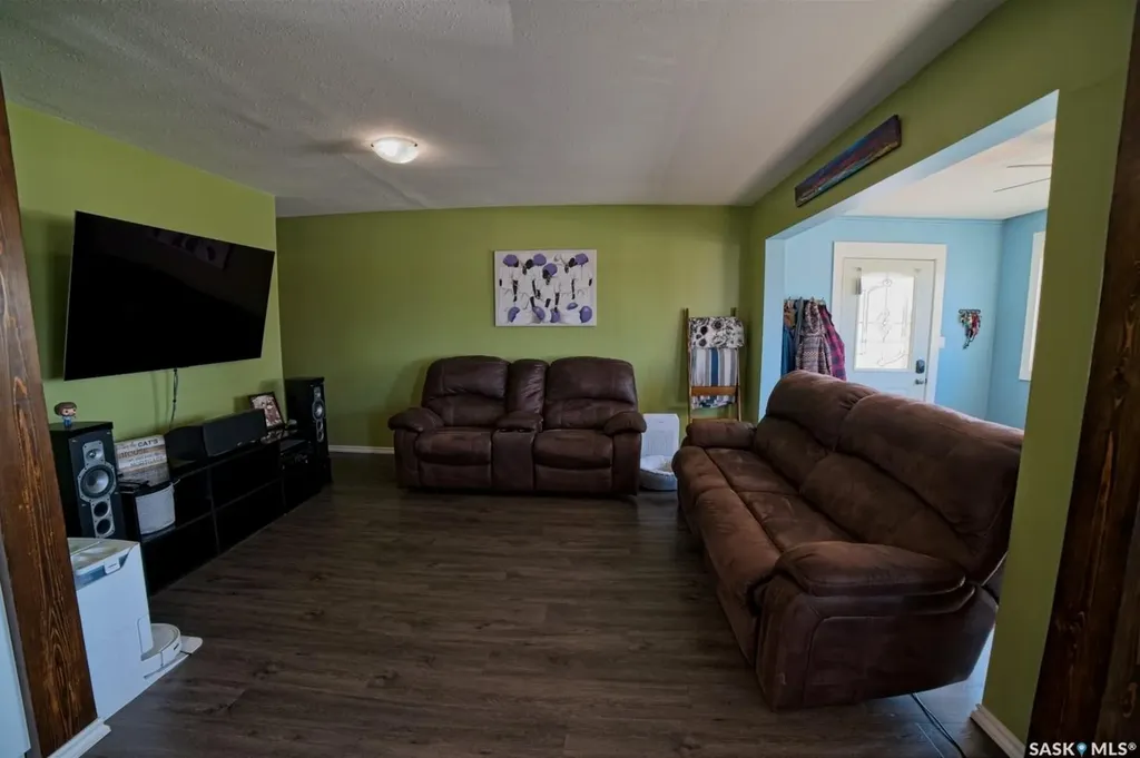 101 5th Avenue S Big River SK S0J 0E0