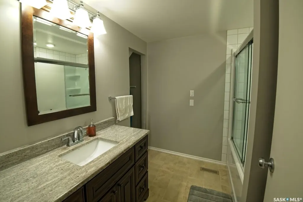 101 5th Avenue S Big River SK S0J 0E0