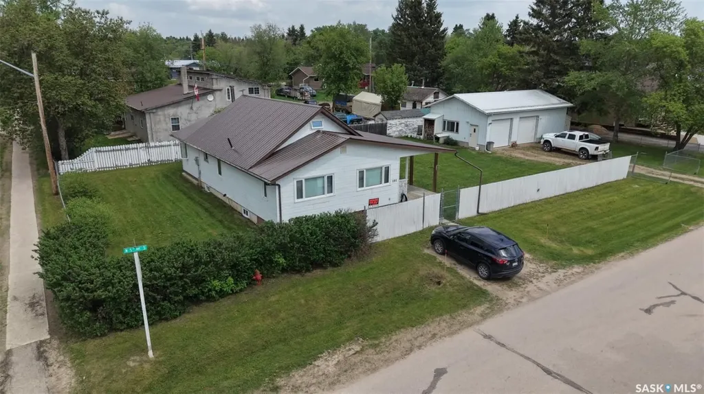 101 5th Avenue S Big River SK S0J 0E0