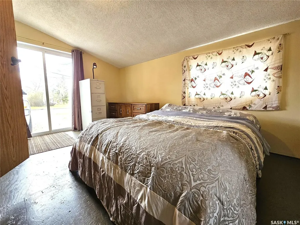 119 Alexander Avenue Canora SK S0A 0L0