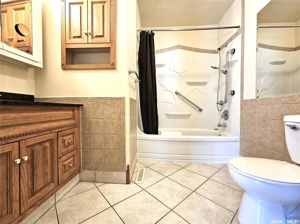 119 Alexander Avenue Canora SK S0A 0L0