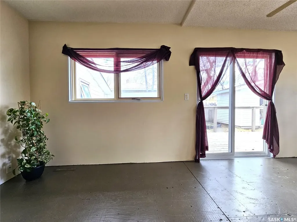 119 Alexander Avenue Canora SK S0A 0L0