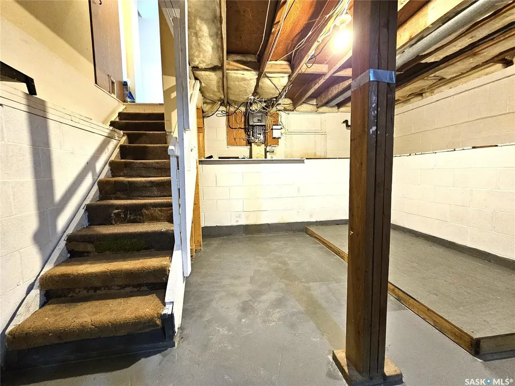 119 Alexander Avenue Canora SK S0A 0L0