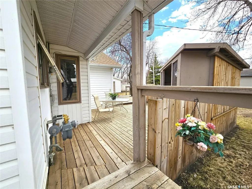 119 Alexander Avenue Canora SK S0A 0L0