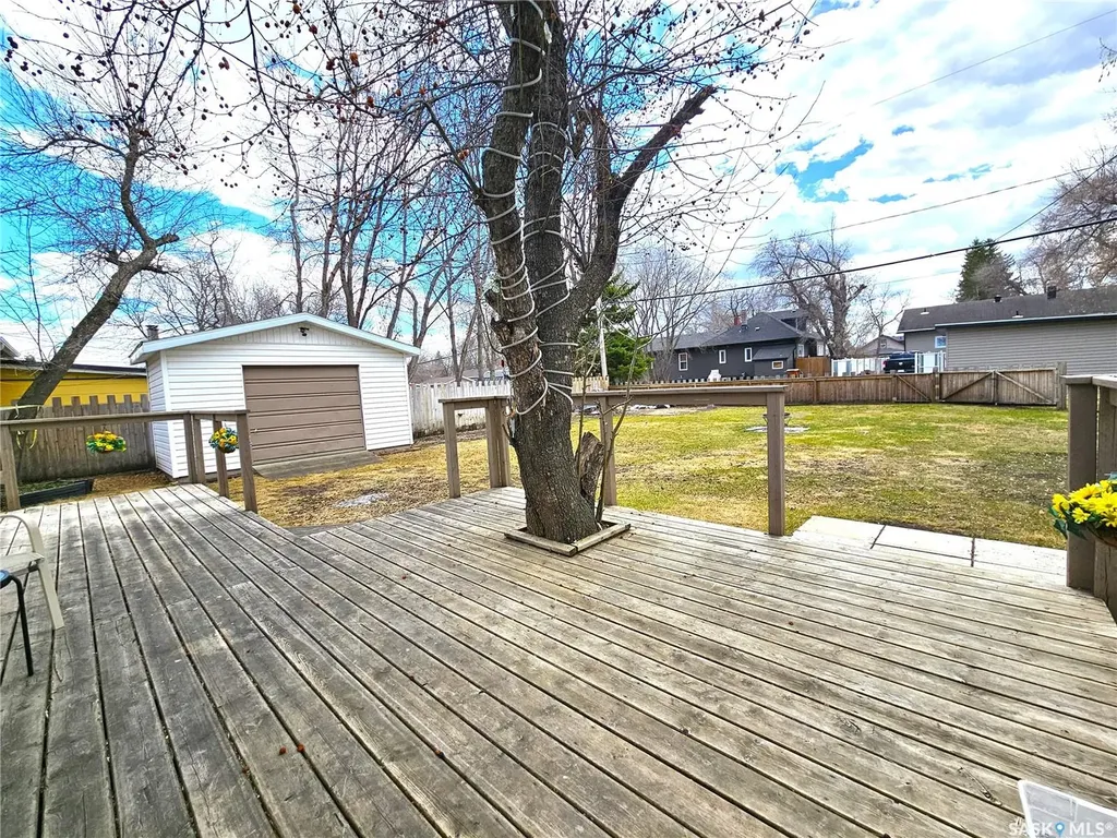 119 Alexander Avenue Canora SK S0A 0L0