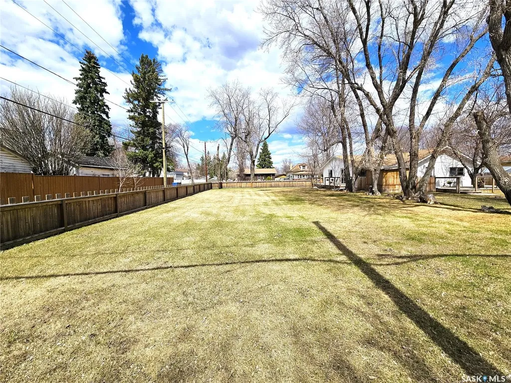 119 Alexander Avenue Canora SK S0A 0L0