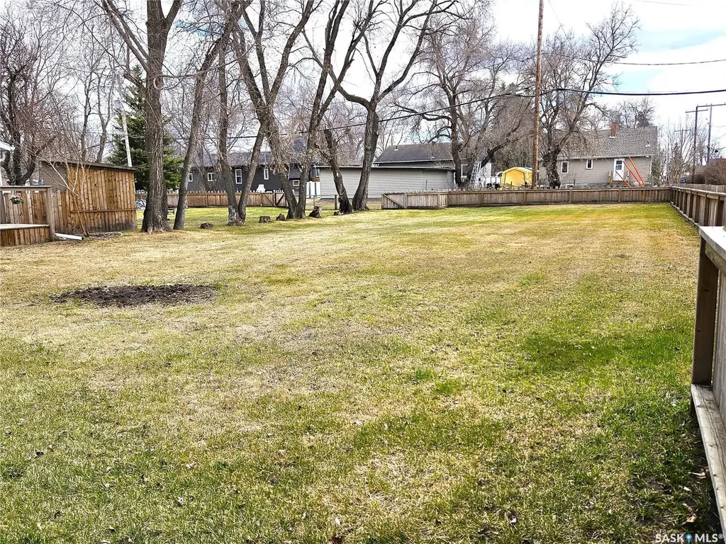 119 Alexander Avenue Canora SK S0A 0L0