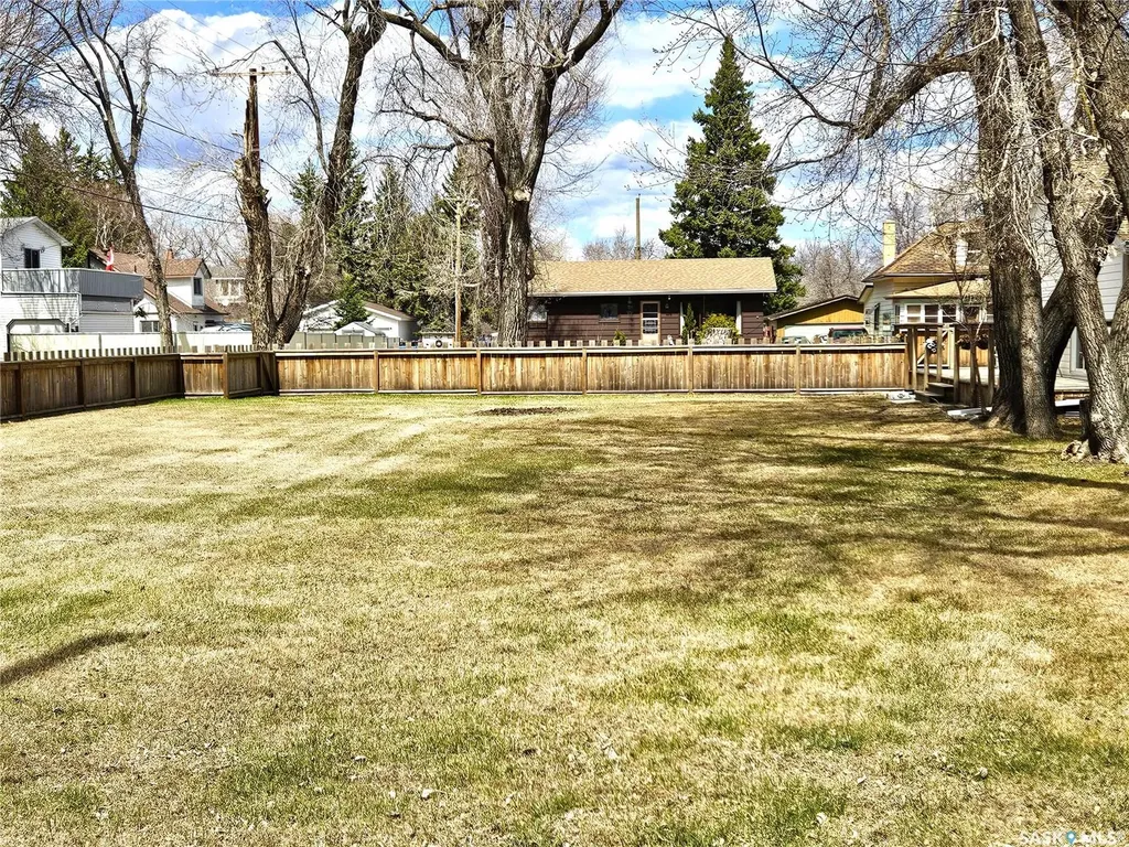 119 Alexander Avenue Canora SK S0A 0L0