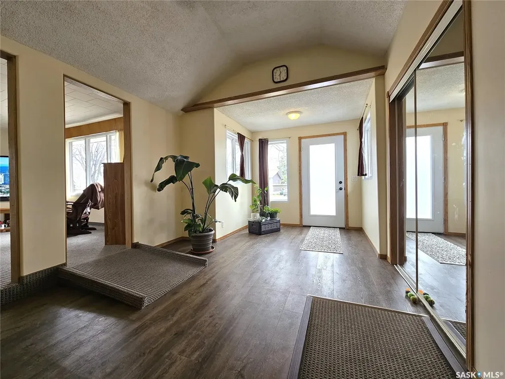 119 Alexander Avenue Canora SK S0A 0L0