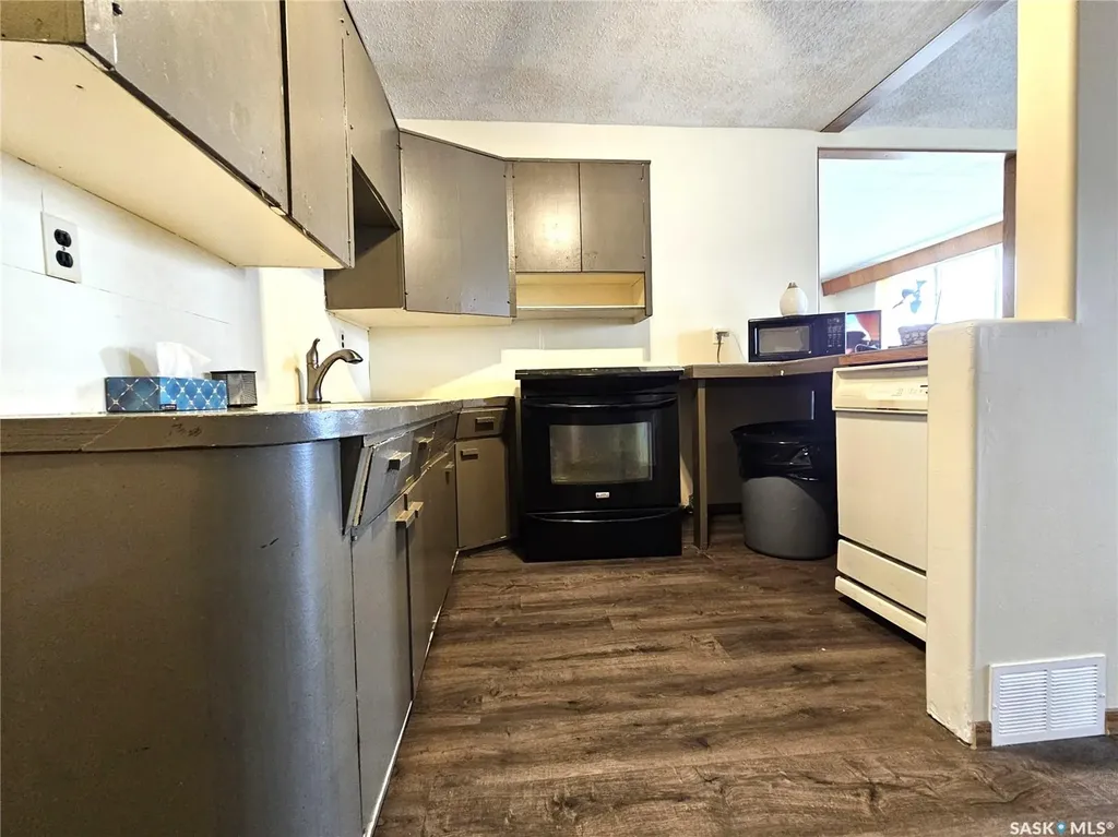 119 Alexander Avenue Canora SK S0A 0L0
