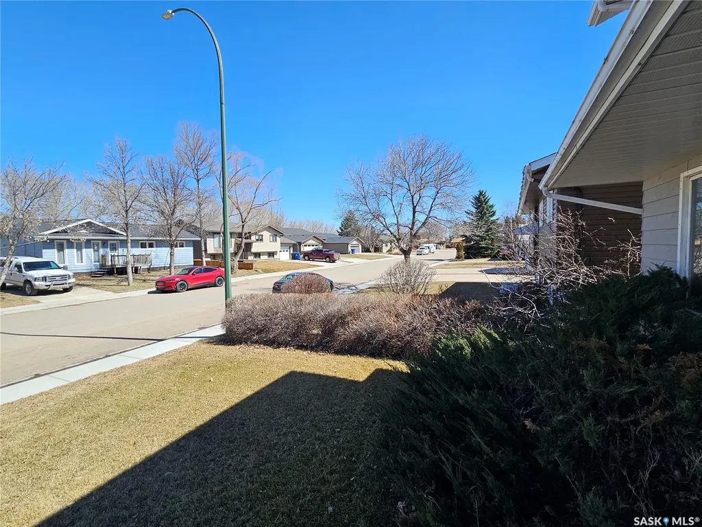 802 Ridpath Road Rosetown SK S0L 2V0