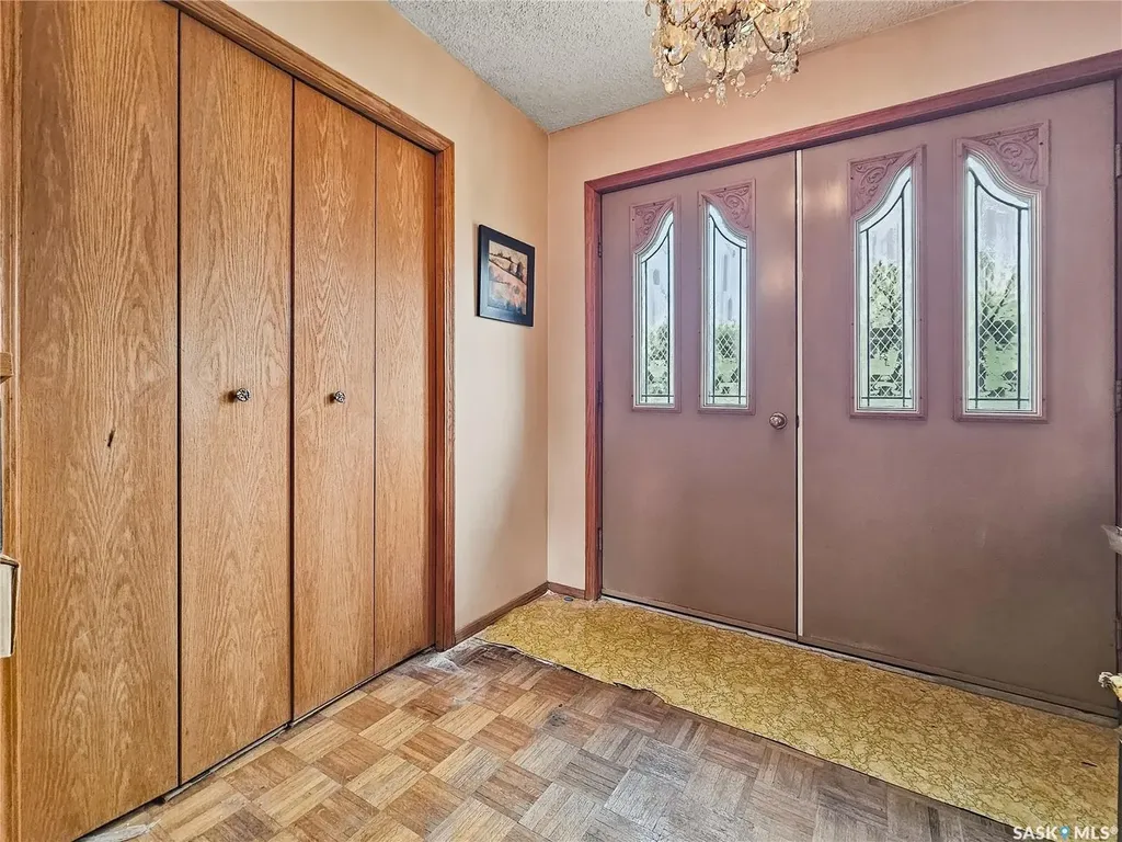 802 Ridpath Road Rosetown SK S0L 2V0