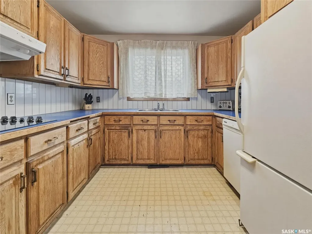 802 Ridpath Road Rosetown SK S0L 2V0