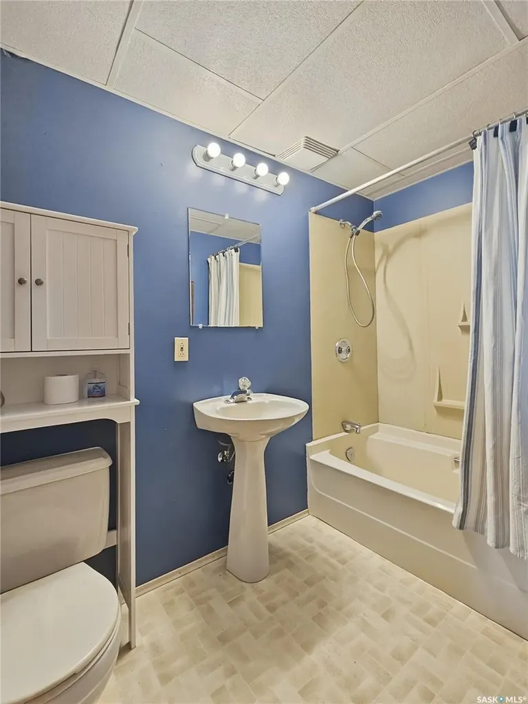 802 Ridpath Road Rosetown SK S0L 2V0