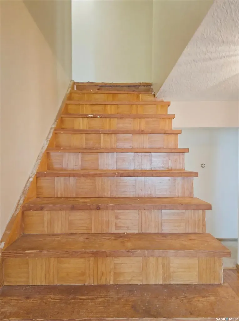 802 Ridpath Road Rosetown SK S0L 2V0