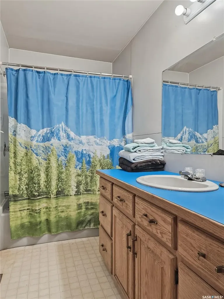 802 Ridpath Road Rosetown SK S0L 2V0