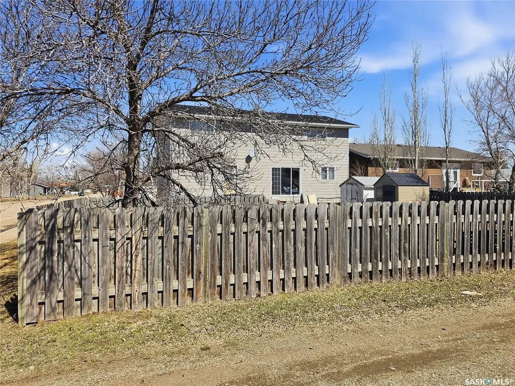 802 Ridpath Road Rosetown SK S0L 2V0