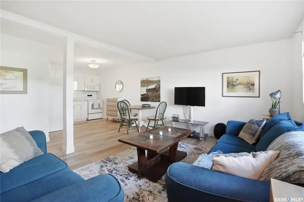 42 Spence Street Regina SK S4S 4H4