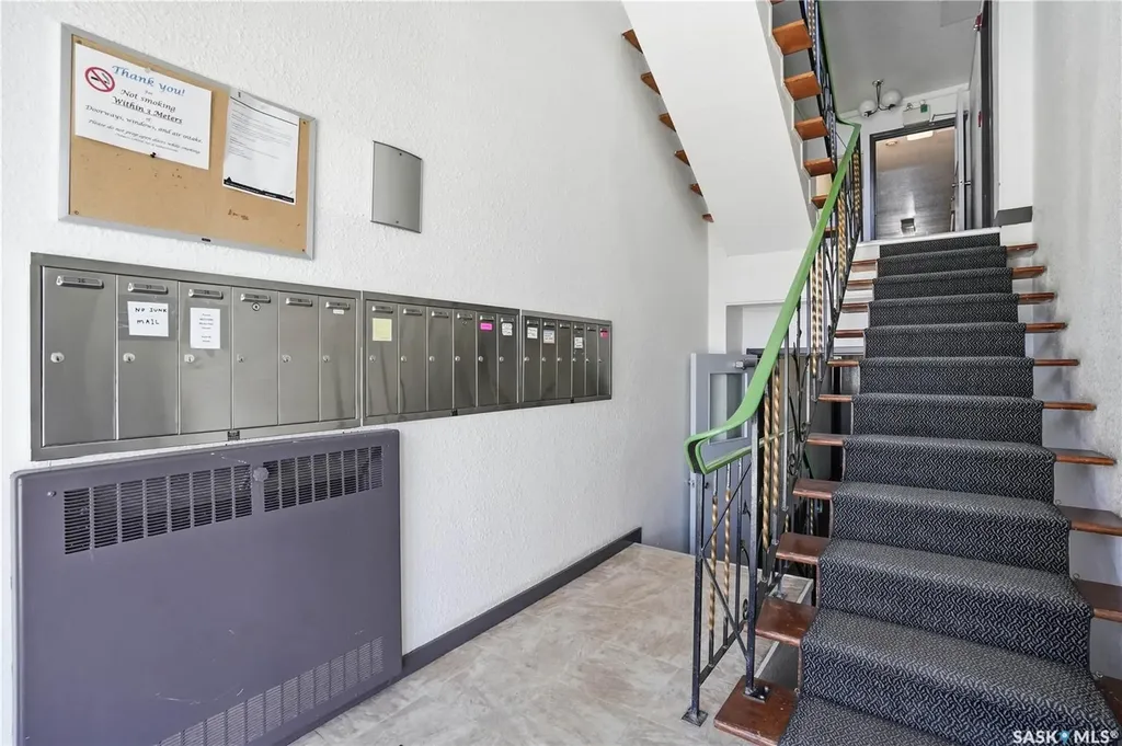 42 Spence Street Regina SK S4S 4H4