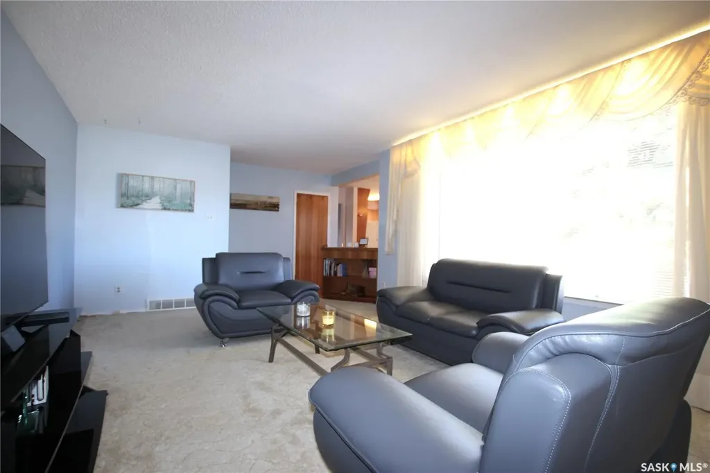 69 Dalewood Crescent Yorkton SK S3N 2P6