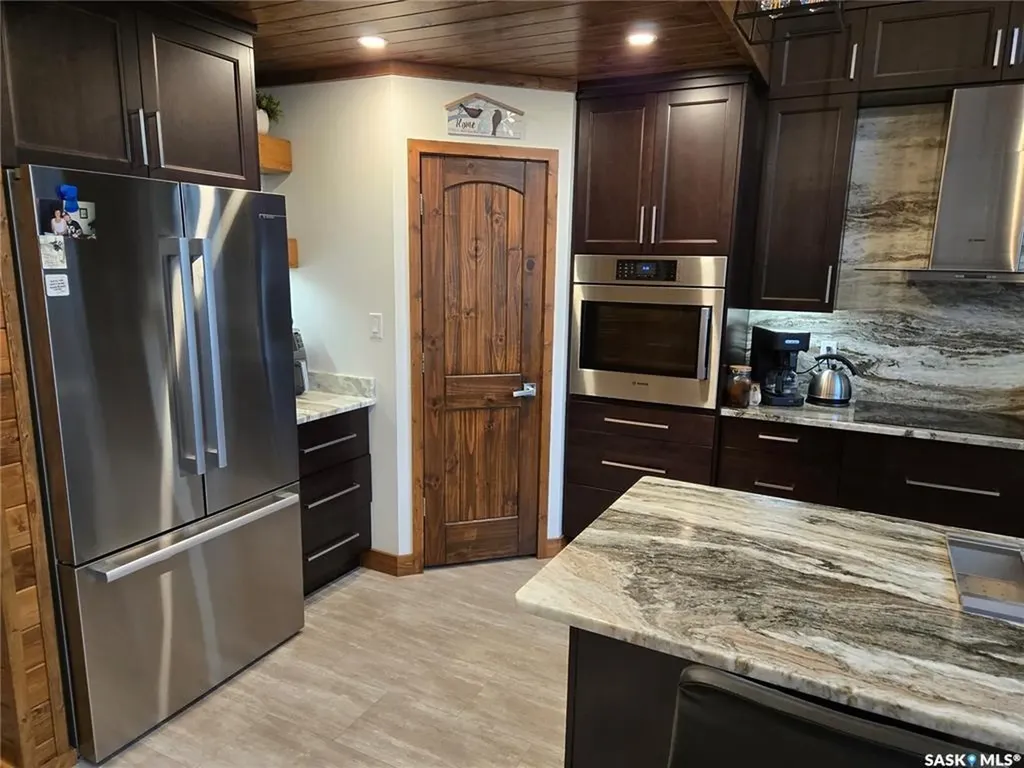 106 Lakeview Drive Northern Admin District SK S0P 0A0