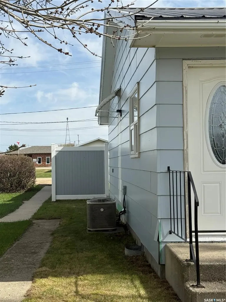 33 Mcculloch Street Fillmore SK S0G 1N0