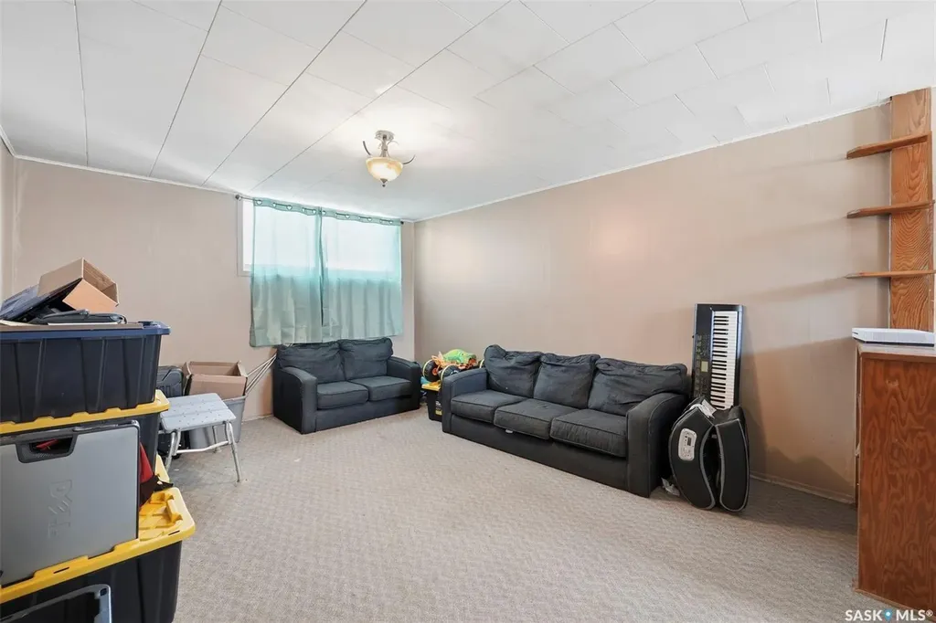 439 22nd Street E Prince Albert SK S6V 1V5