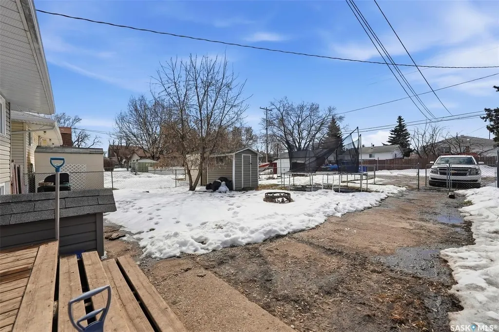 439 22nd Street E Prince Albert SK S6V 1V5