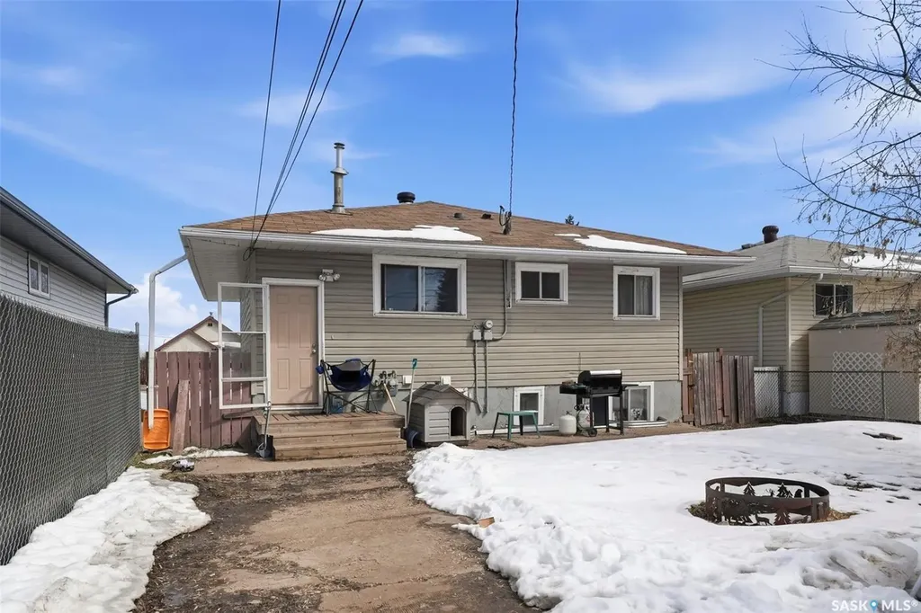 439 22nd Street E Prince Albert SK S6V 1V5