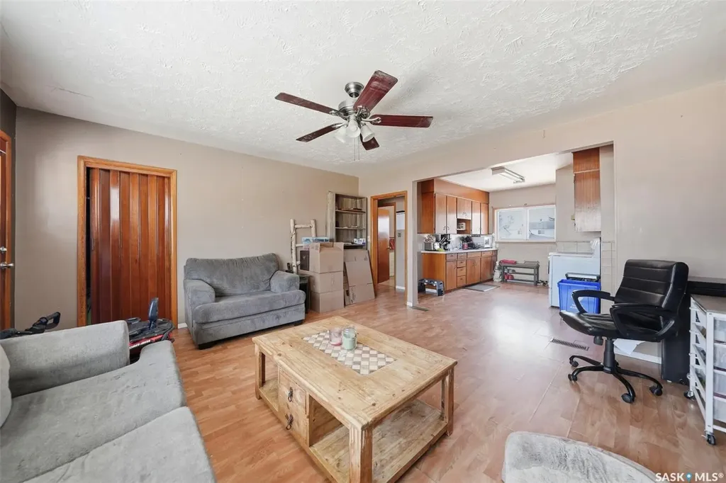439 22nd Street E Prince Albert SK S6V 1V5