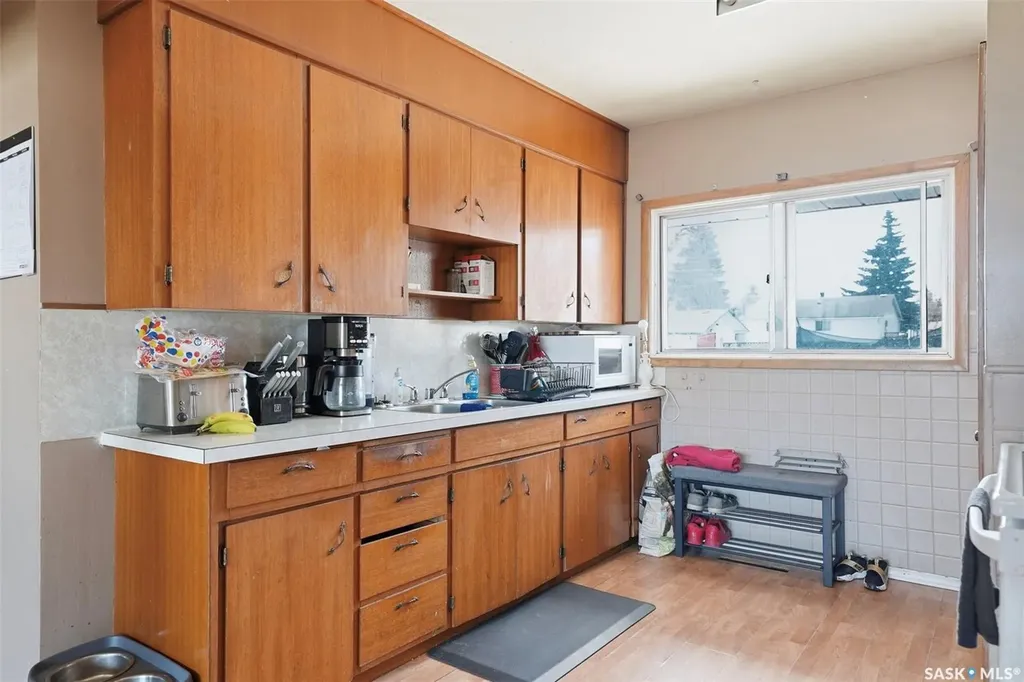 439 22nd Street E Prince Albert SK S6V 1V5