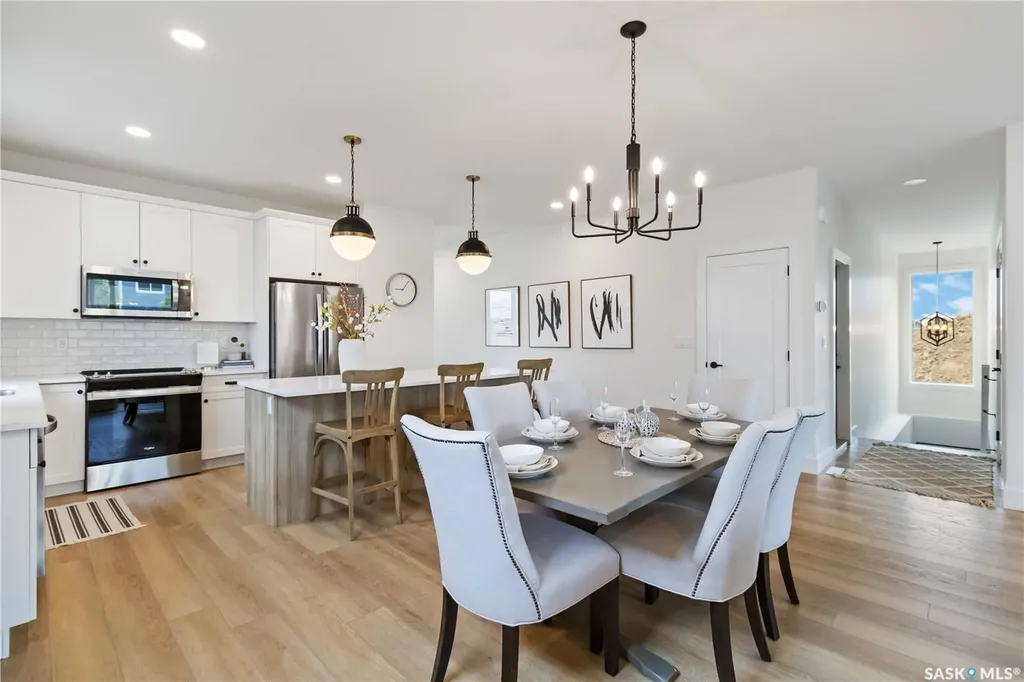 105 Hathway Crescent Saskatoon SK S7V 0P5