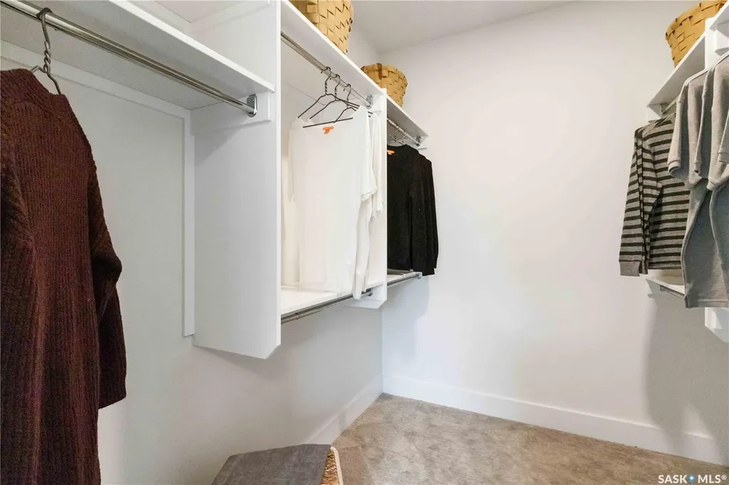 105 Hathway Crescent Saskatoon SK S7V 0P5