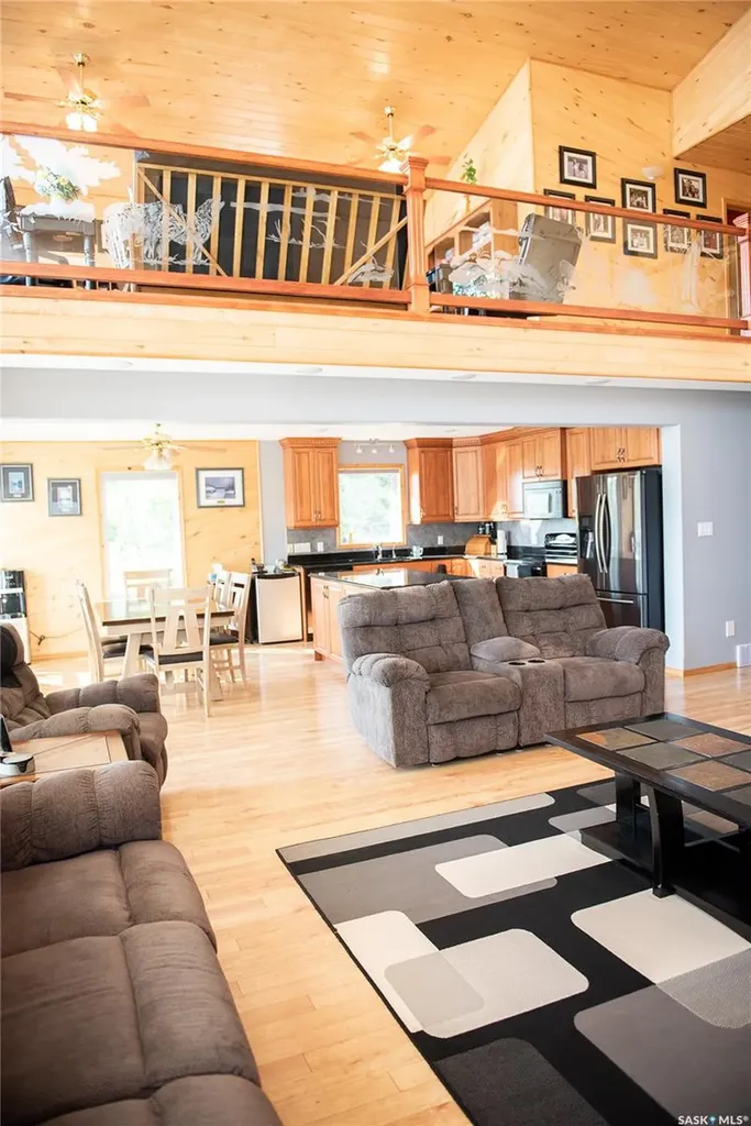 53 Lakeside Drive Tisdale SK S0E 1T0