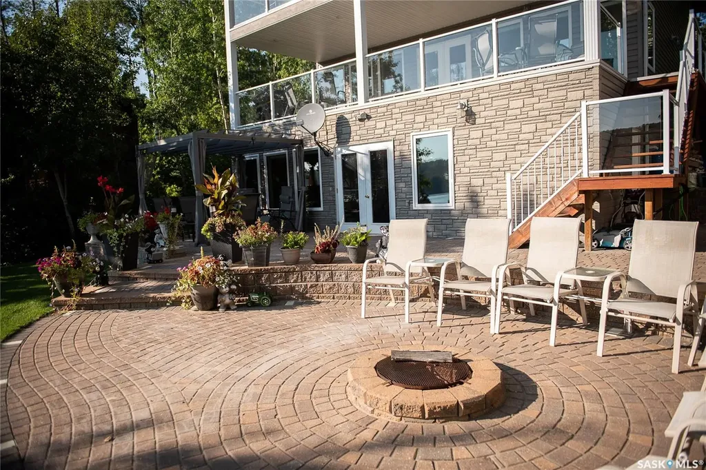53 Lakeside Drive Tisdale SK S0E 1T0