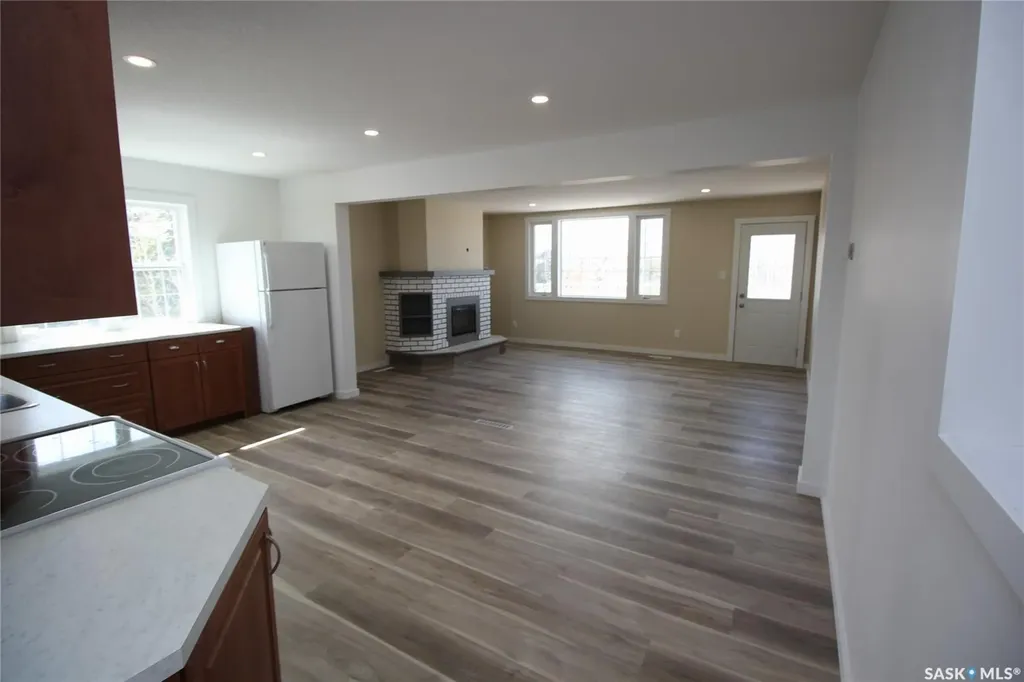 10 Louise Crescent Katepwa Beach SK S0G 2K0