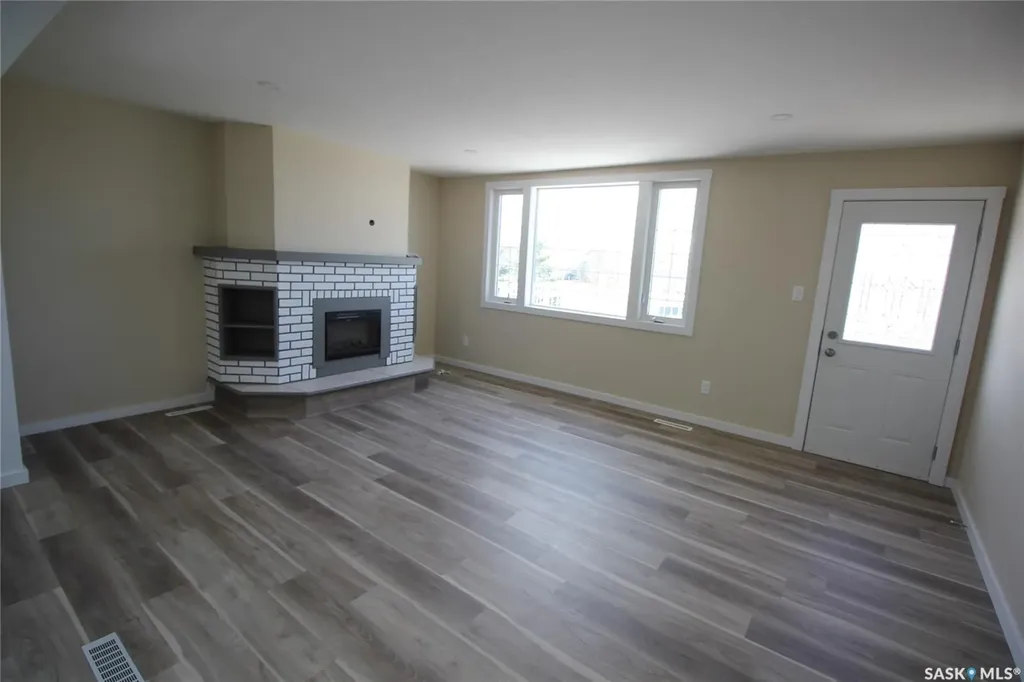10 Louise Crescent Katepwa Beach SK S0G 2K0