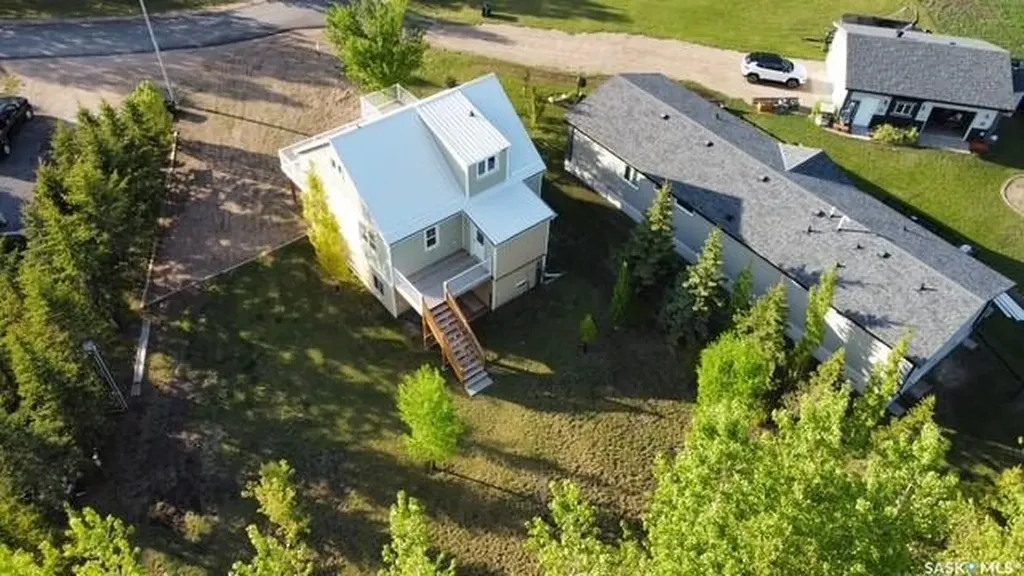 10 Louise Crescent Katepwa Beach SK S0G 2K0