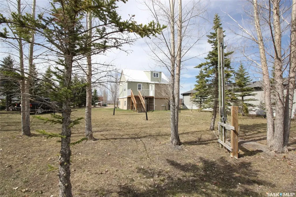 10 Louise Crescent Katepwa Beach SK S0G 2K0