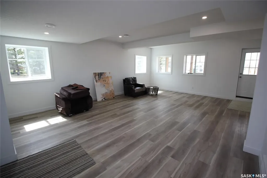 10 Louise Crescent Katepwa Beach SK S0G 2K0