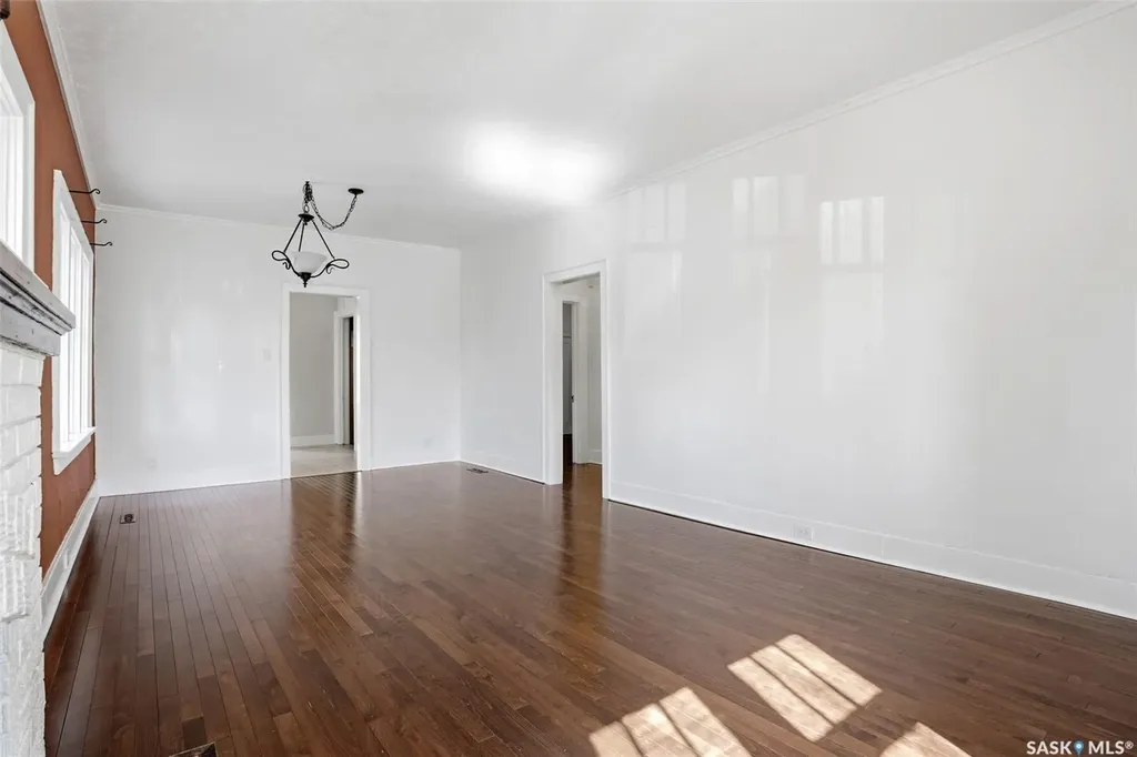 2336 Winnipeg Street Regina SK S4P 1H3