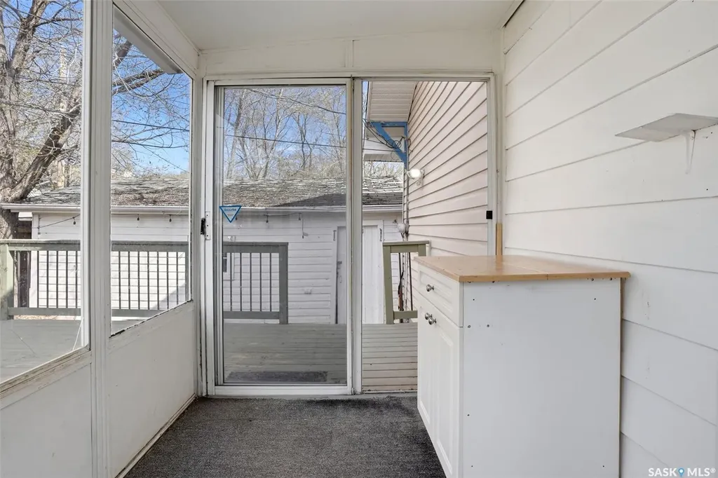 2336 Winnipeg Street Regina SK S4P 1H3