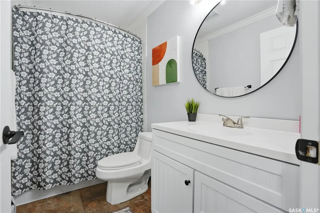 1014 Colony Street Saskatoon SK S7N 0S4