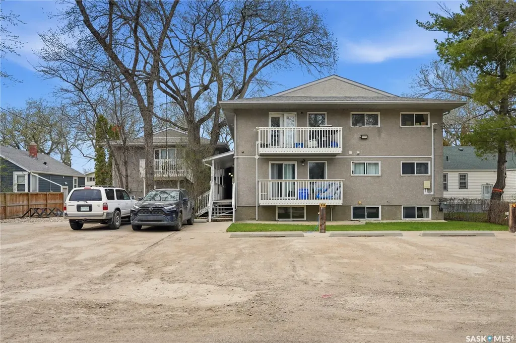 1014 Colony Street Saskatoon SK S7N 0S4